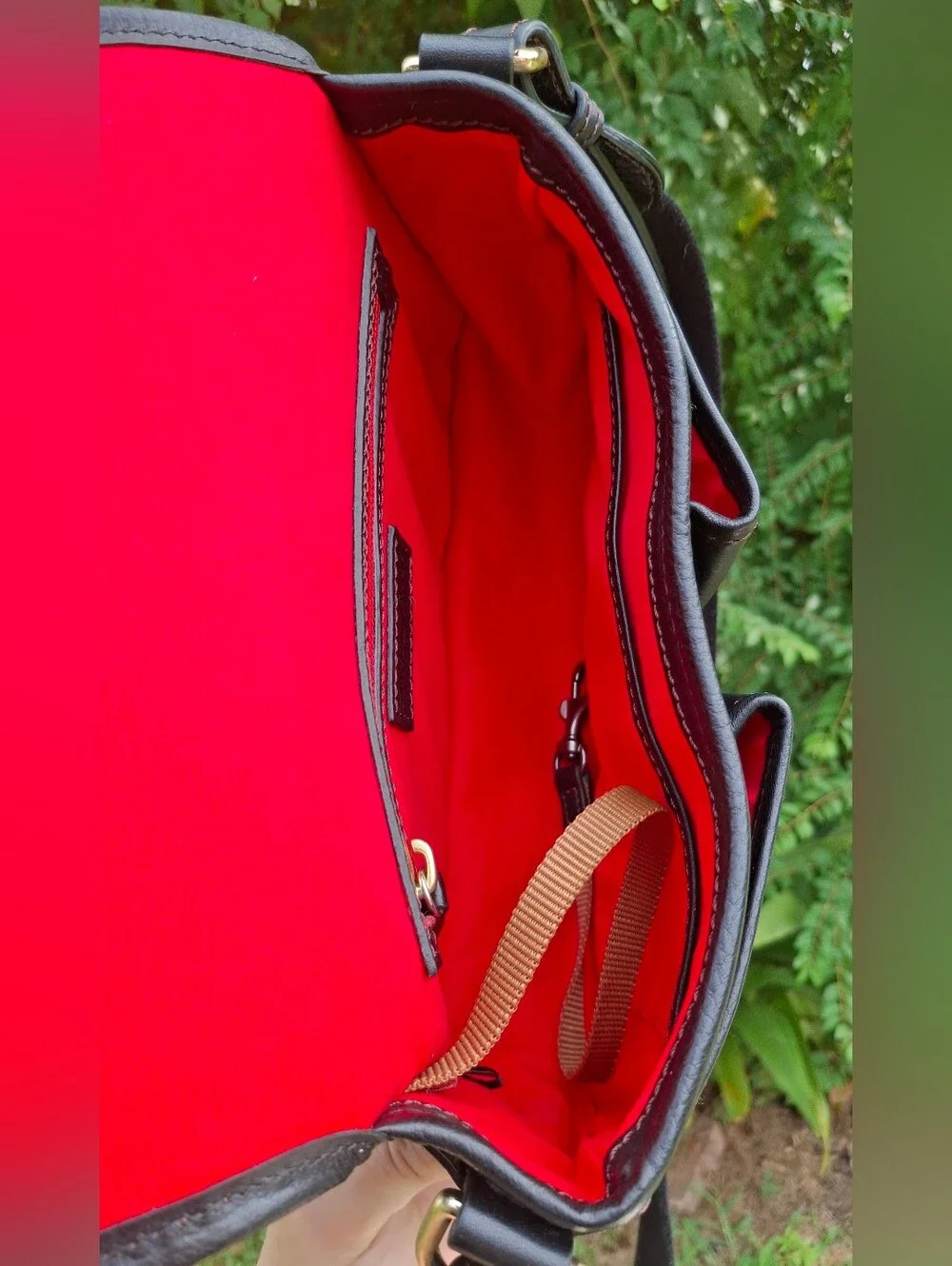 Dooney & Bourke retired dooney